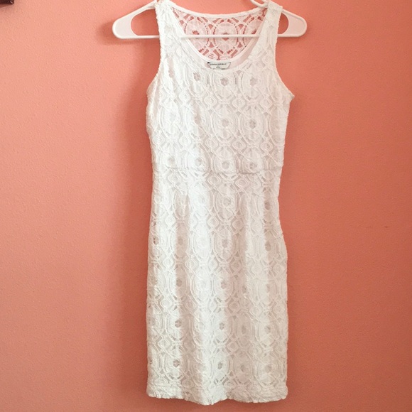 Banana Republic Dresses & Skirts - Summer White Lacey Dress